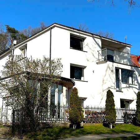 Pensjonat Jagoda B&B 미엥지즈드로예 외부 사진