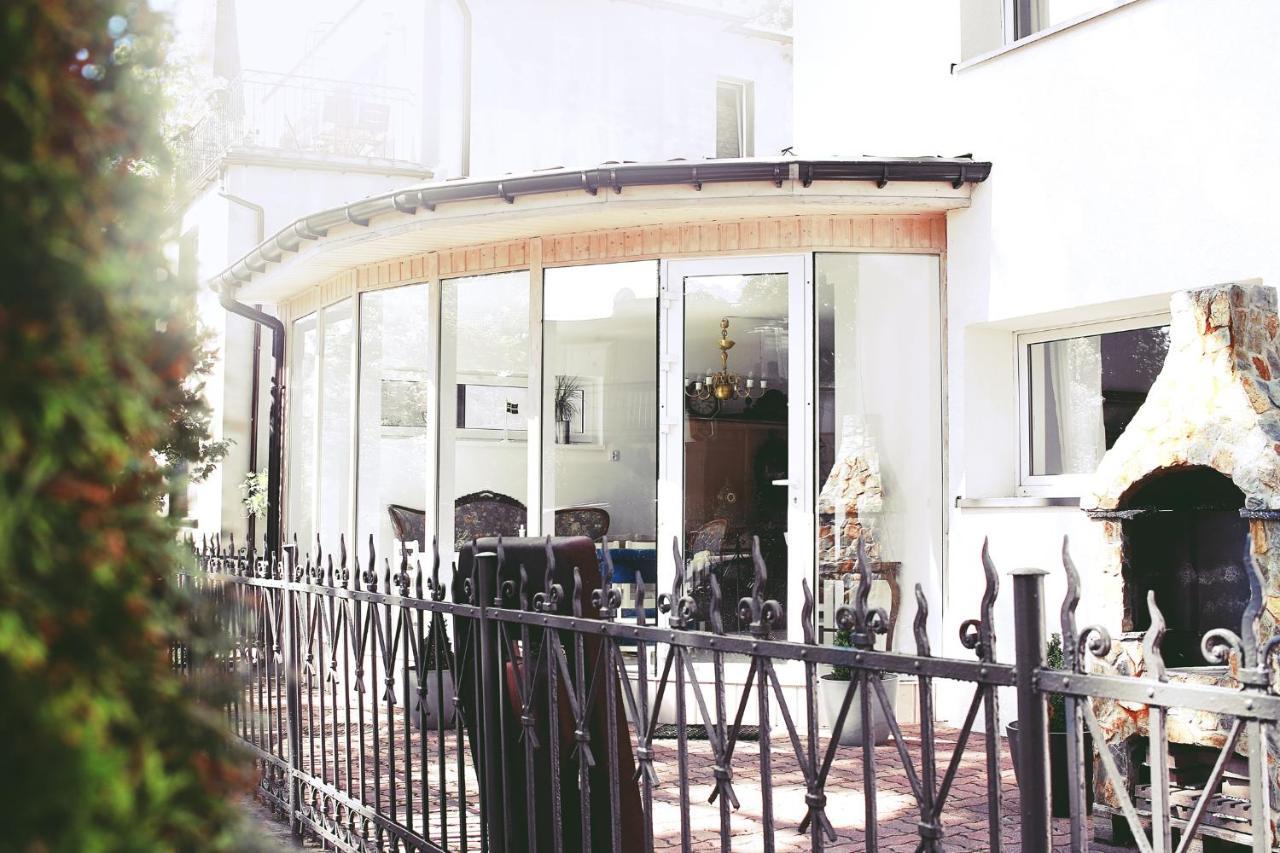 Pensjonat Jagoda B&B 미엥지즈드로예 외부 사진