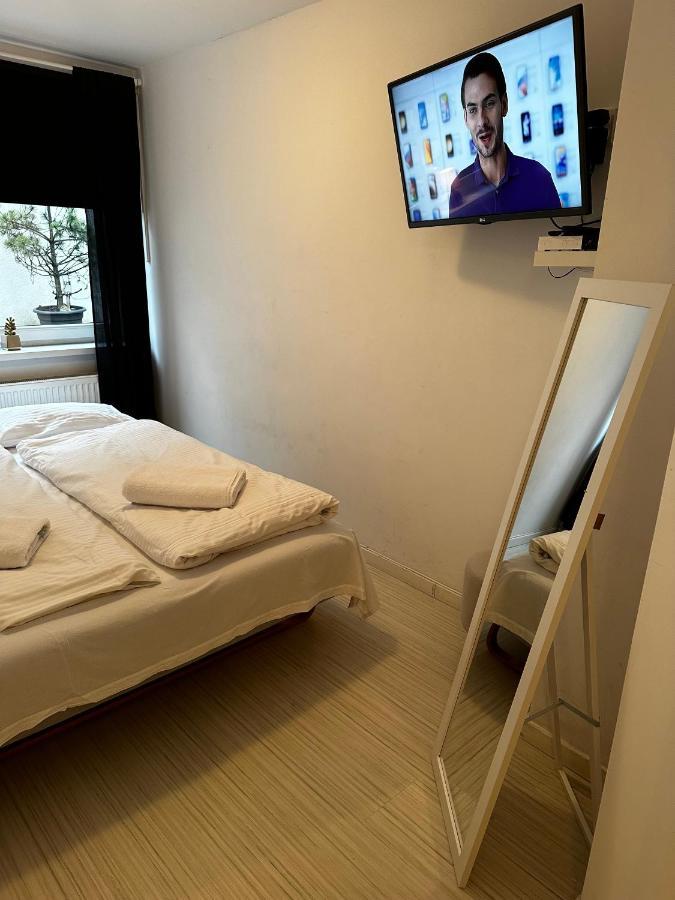 Pensjonat Jagoda B&B 미엥지즈드로예 외부 사진